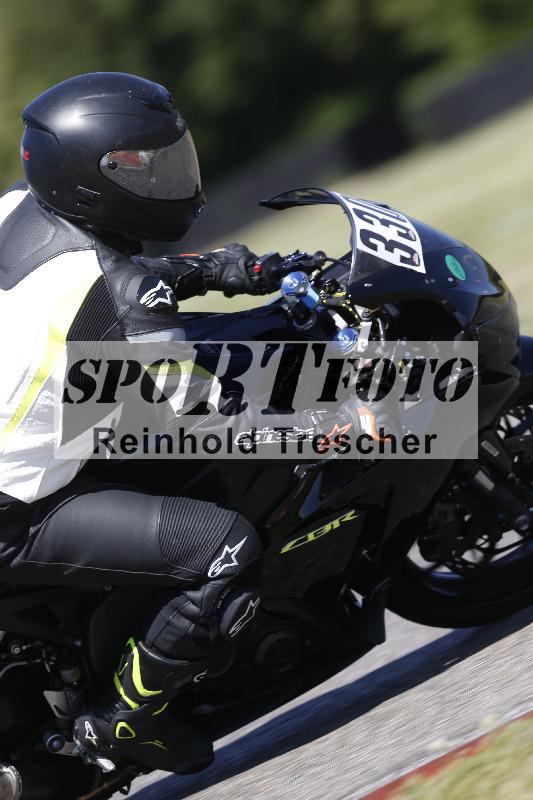 Archiv-2025/16 16.05.2025 PROMAX ADR/Gruppe gruen/330